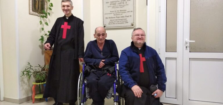 Misja, która&nbsp;łączy dwa narody – o&nbsp;programie Polska Pomoc w&nbsp;Gruzji opowiada o. Paweł Dyl